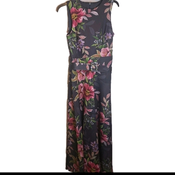 Melonie T Dresses & Skirts - Floral Sleeveless Maxi Dress - Black and Pink